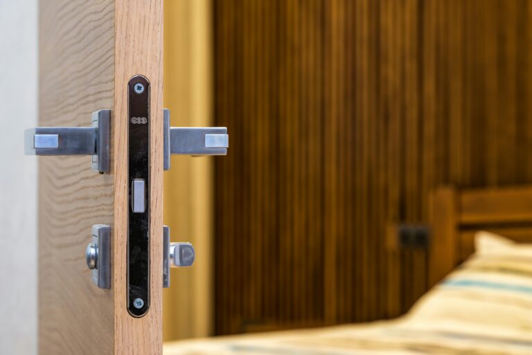 Reliable Locksmith for Deadbolt